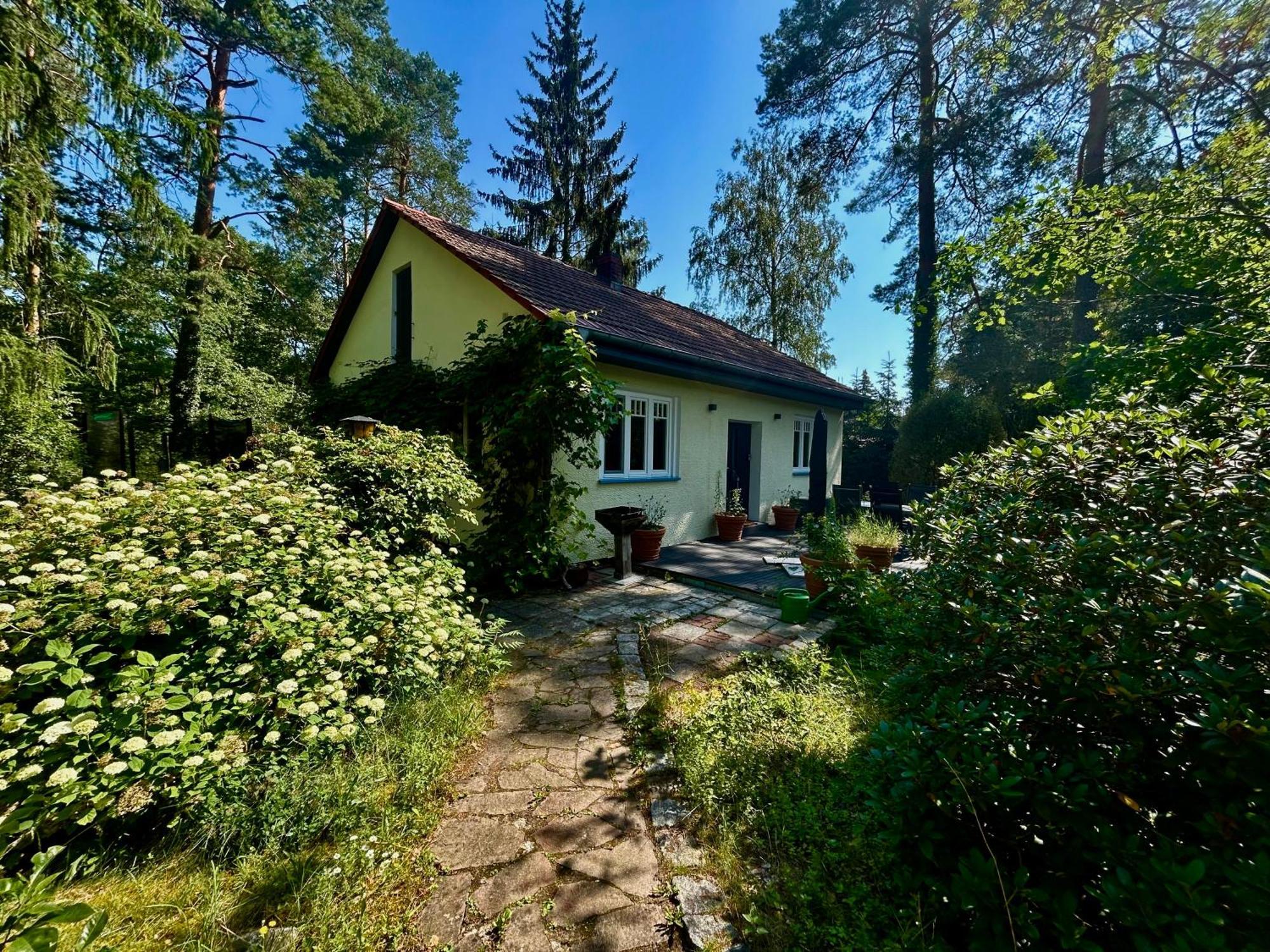 Ferienhaus Im Gruenen Mit Kamin Oranienburg Exterior photo