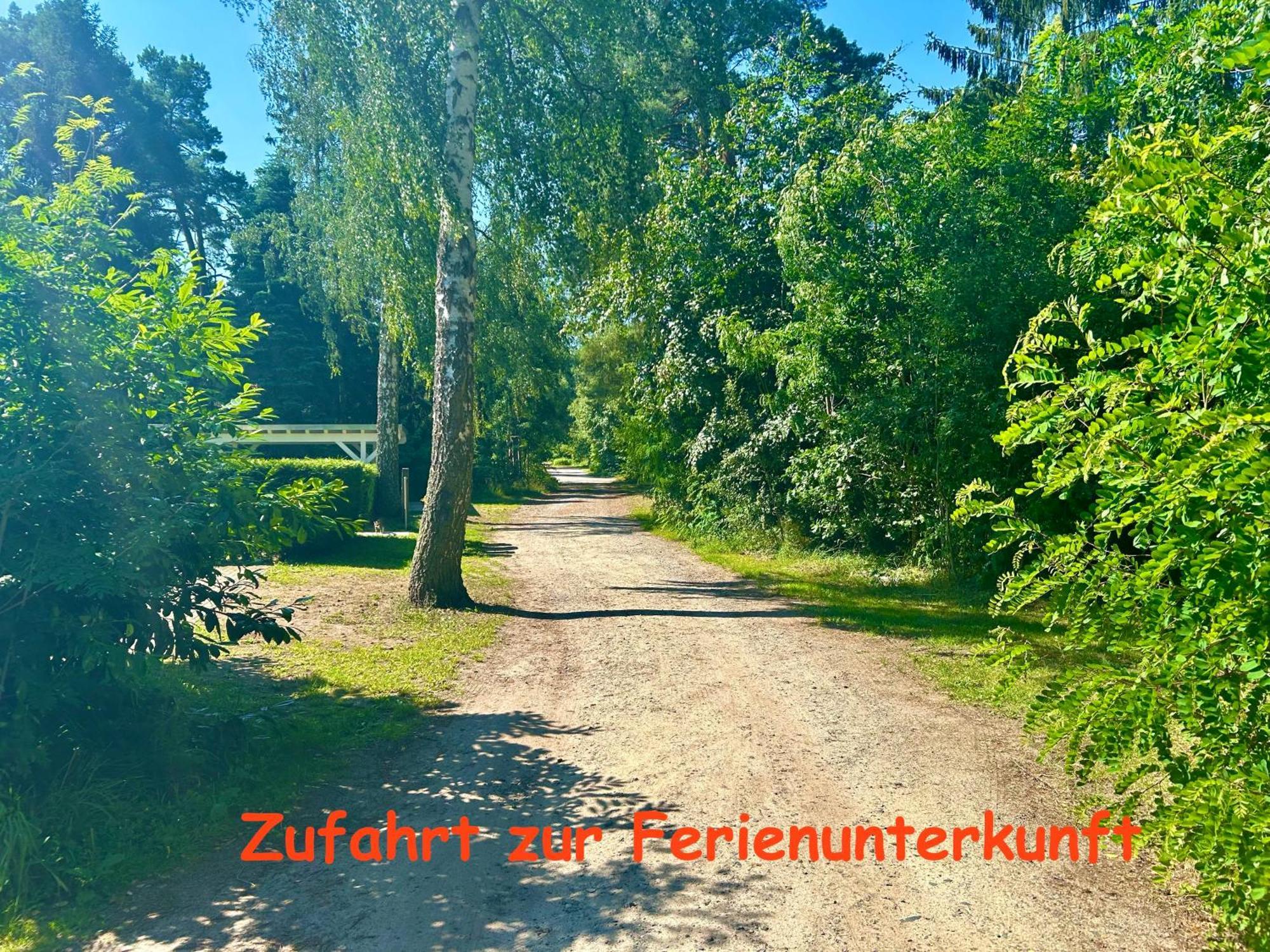 Ferienhaus Im Gruenen Mit Kamin Oranienburg Exterior photo